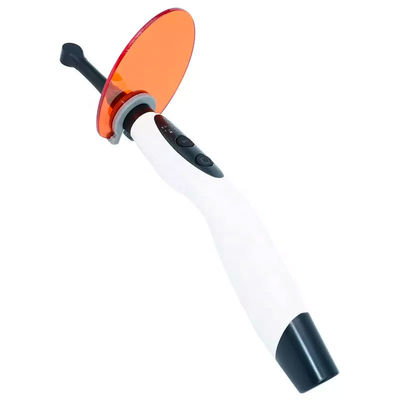 Unidad ligera de curado dental 800mAh práctico del metal LED con la manija económica